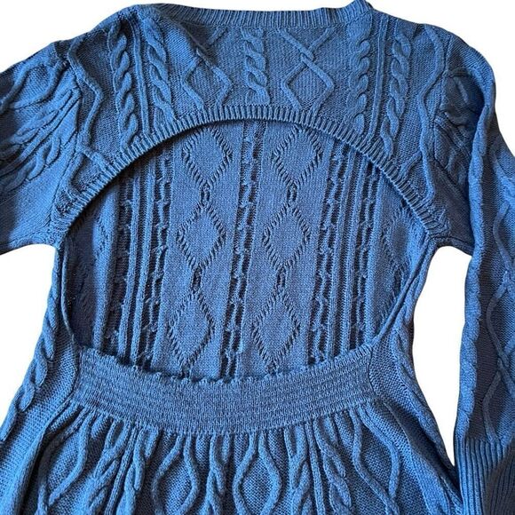 Shein Curve Cable Knit Cutout Back Pullover Long Sleeve Dress Blue Size 0XL - Picture 7 of 8